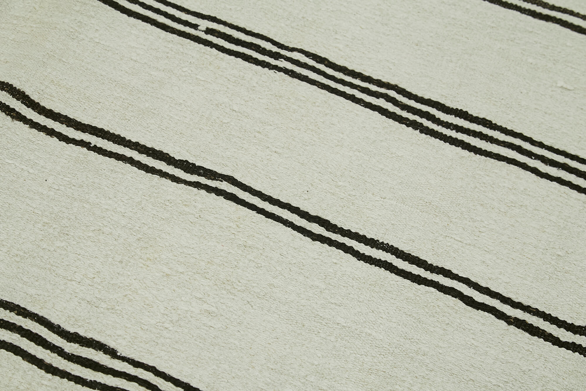 Handmade Hemp Rug – White Geometric Area Rug With Durable Cotton Base