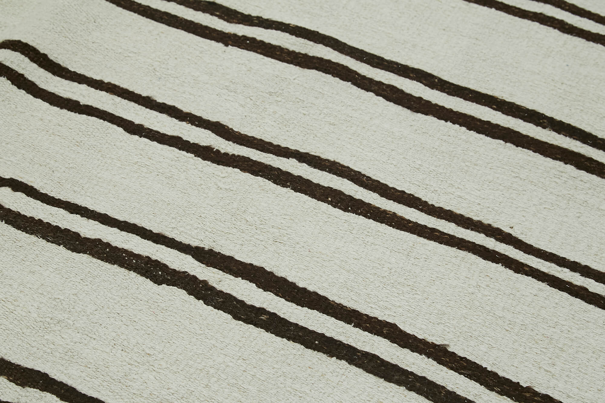 Handmade Hemp Rug – White Geometric Area Rug With Durable Hemp Weave 6'10''x13'6''