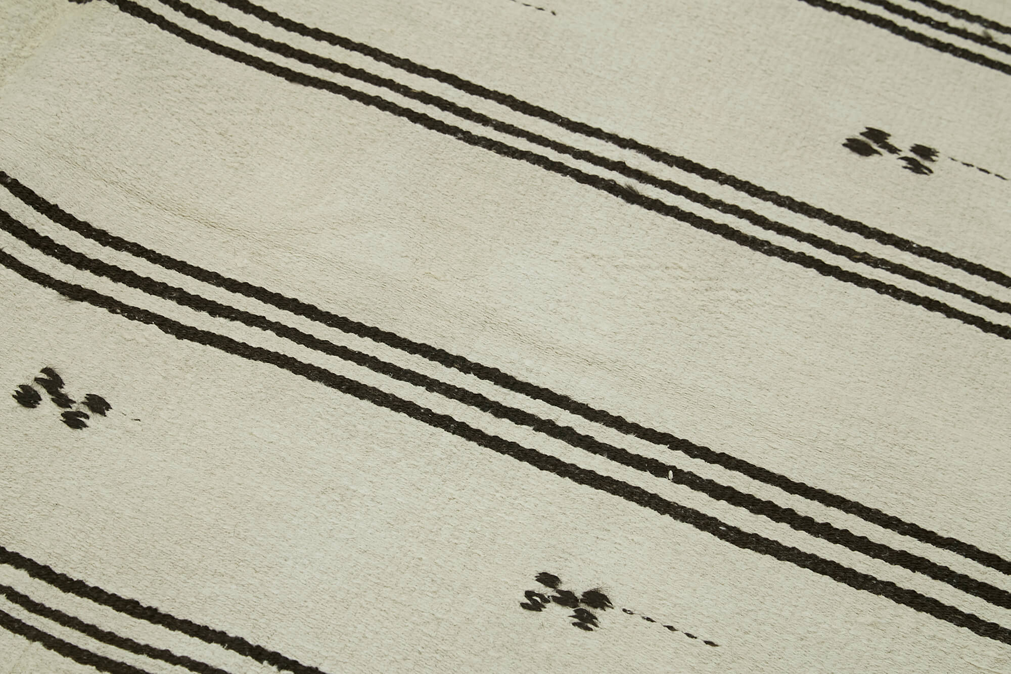 Handmade Hemp Rug - Kendir White Geometric Area Rug 5'3'' x 10'4'' Eco Friendly Home Decor