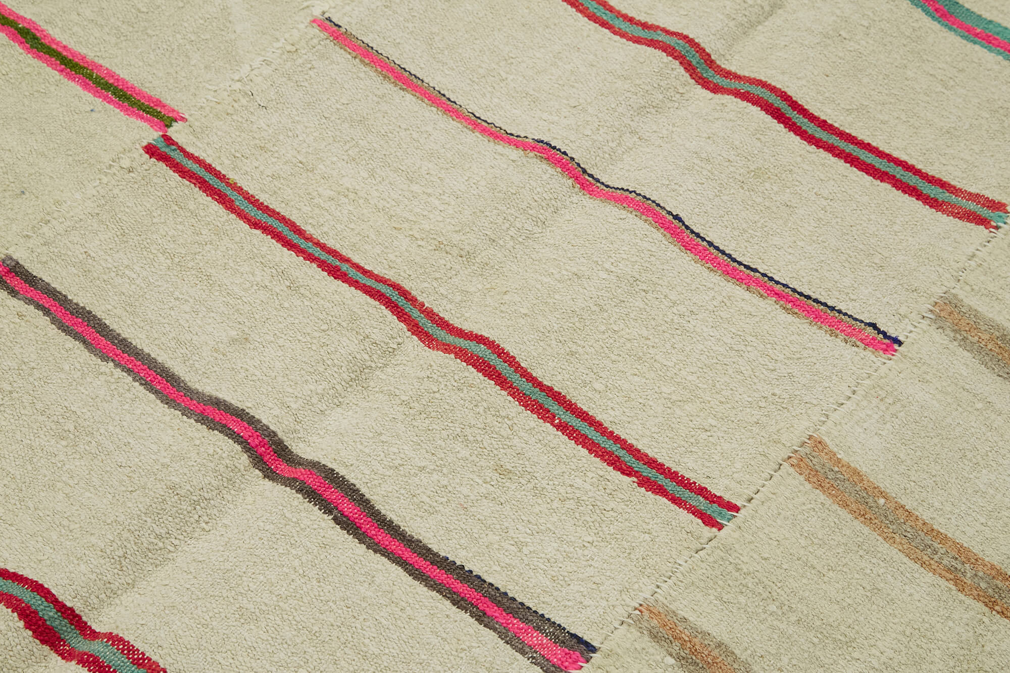 Handmade Hemp Rug – White Geometric Area Rug | Turkish Hand Knotted, Durable Soft Wool