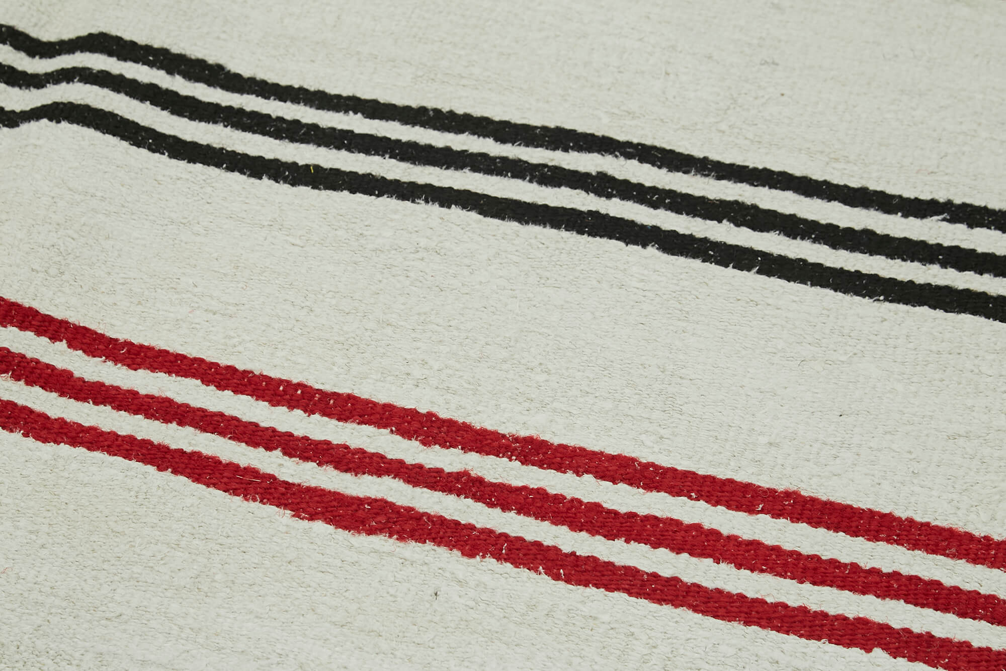 Handmade Hemp Rug – Beige Geometric Area Rug With Wool Cotton Blend, Durable & Soft