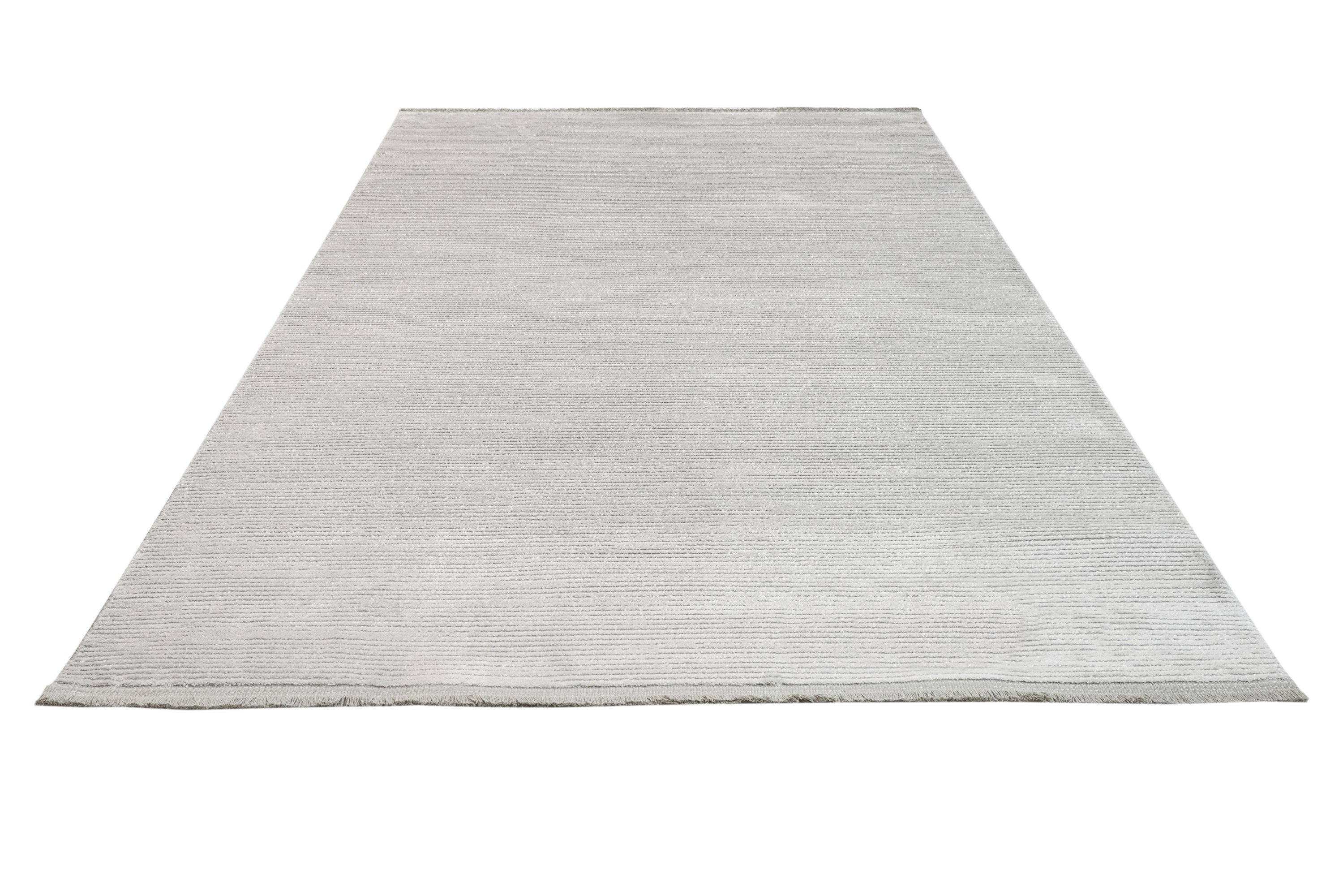 Grey Flat Area Rug - Machine Made Acrylic Rug With Fringed Edges, Non Slip Carpet