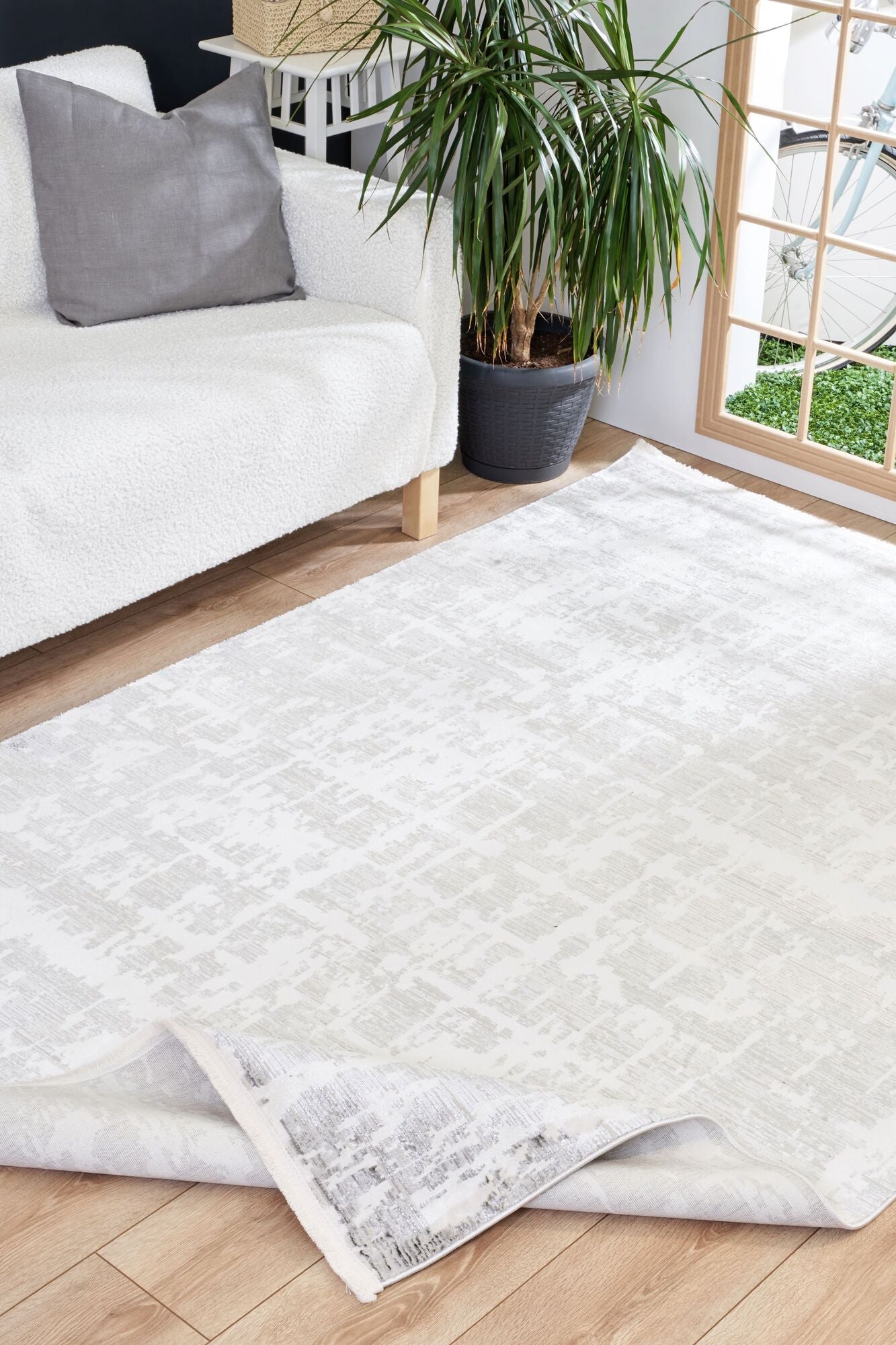 Modern Area Rug – Brown Machine Made Carpet for Living Room & Kitchen Floor