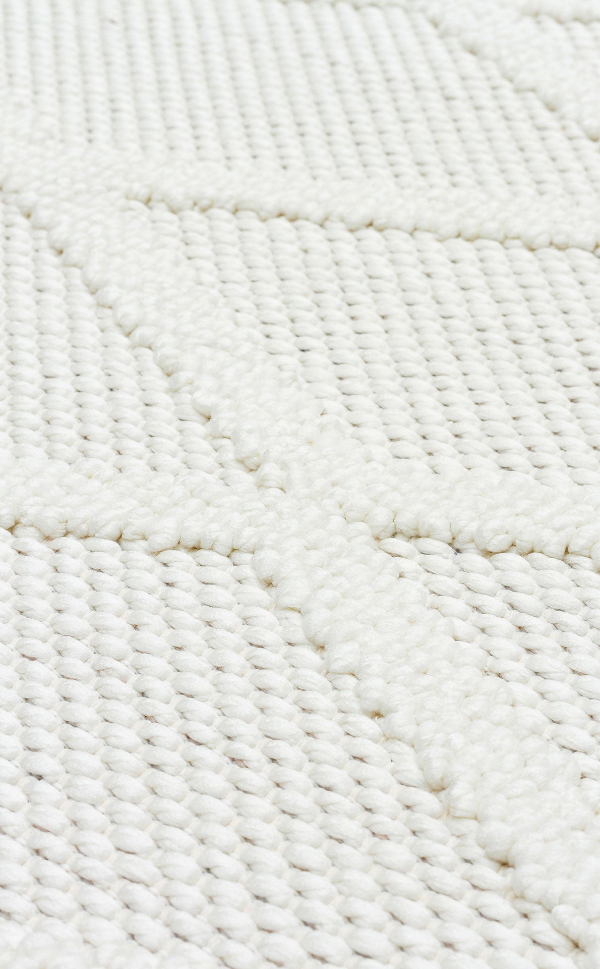 Cream Geometric Area Rug - Machine Made Rug | Dustproof Flatweave Carpet