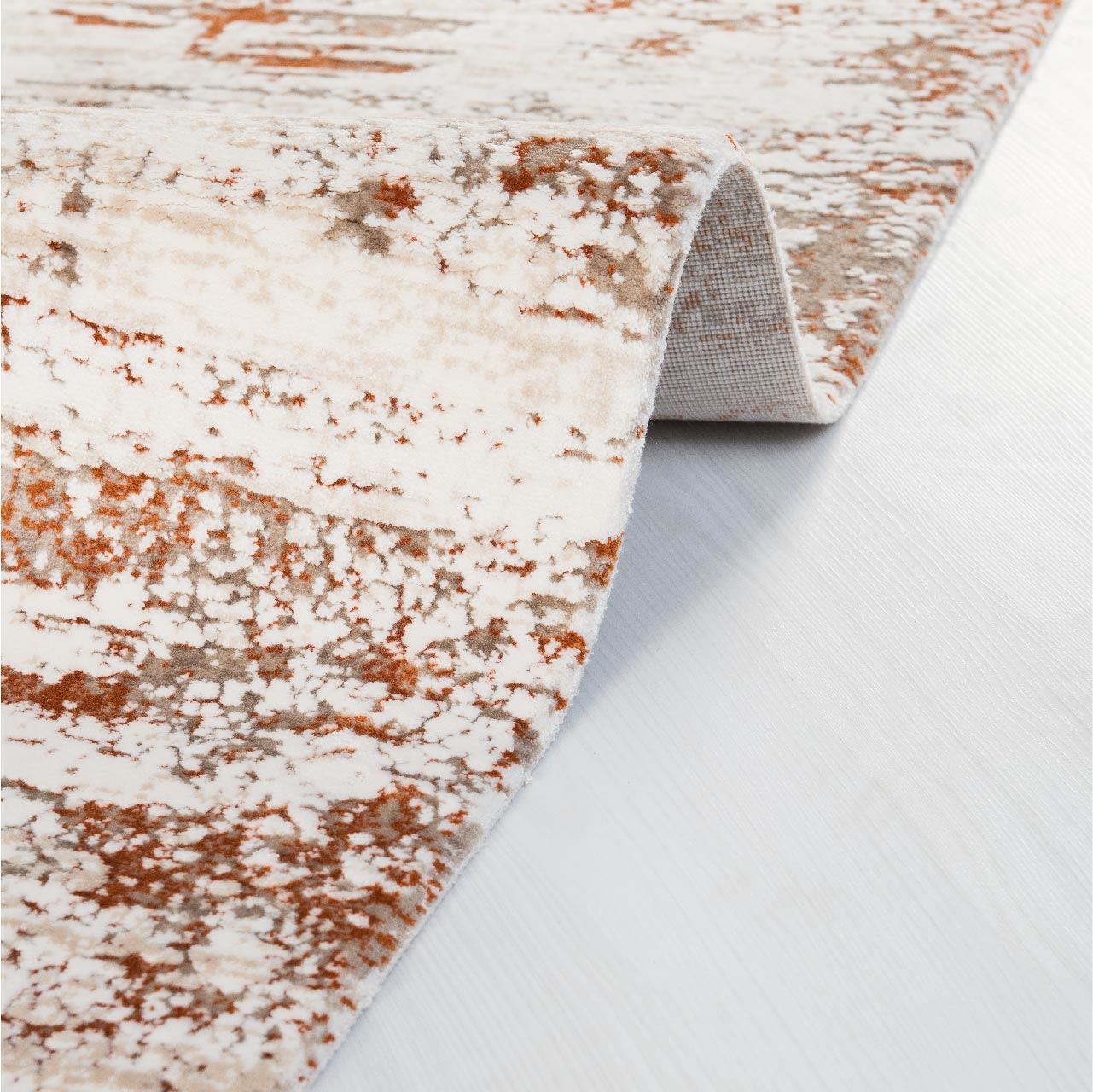 Modern Area Rug - Machine Made Cream Rug with Anti Slip Backing & Laser Cut Edges