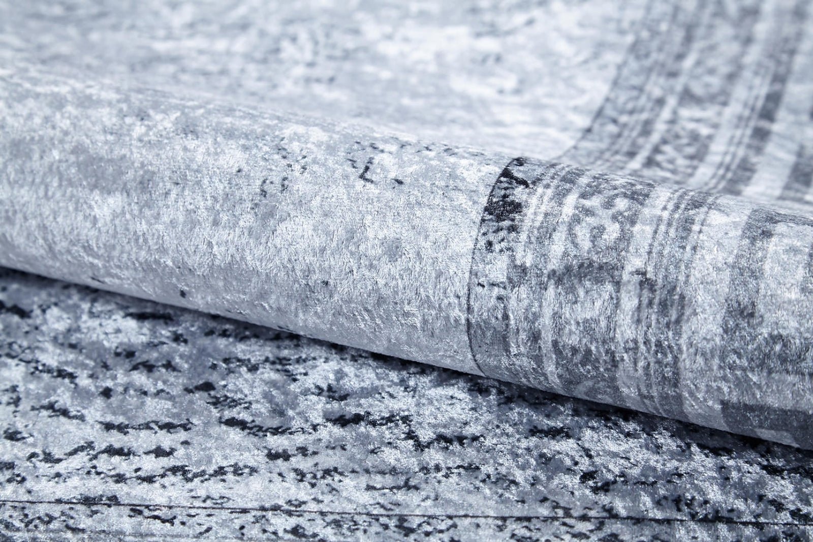 Grey Area Rug – Digital Print Frame Design | Non Slip Antibacterial Carpet