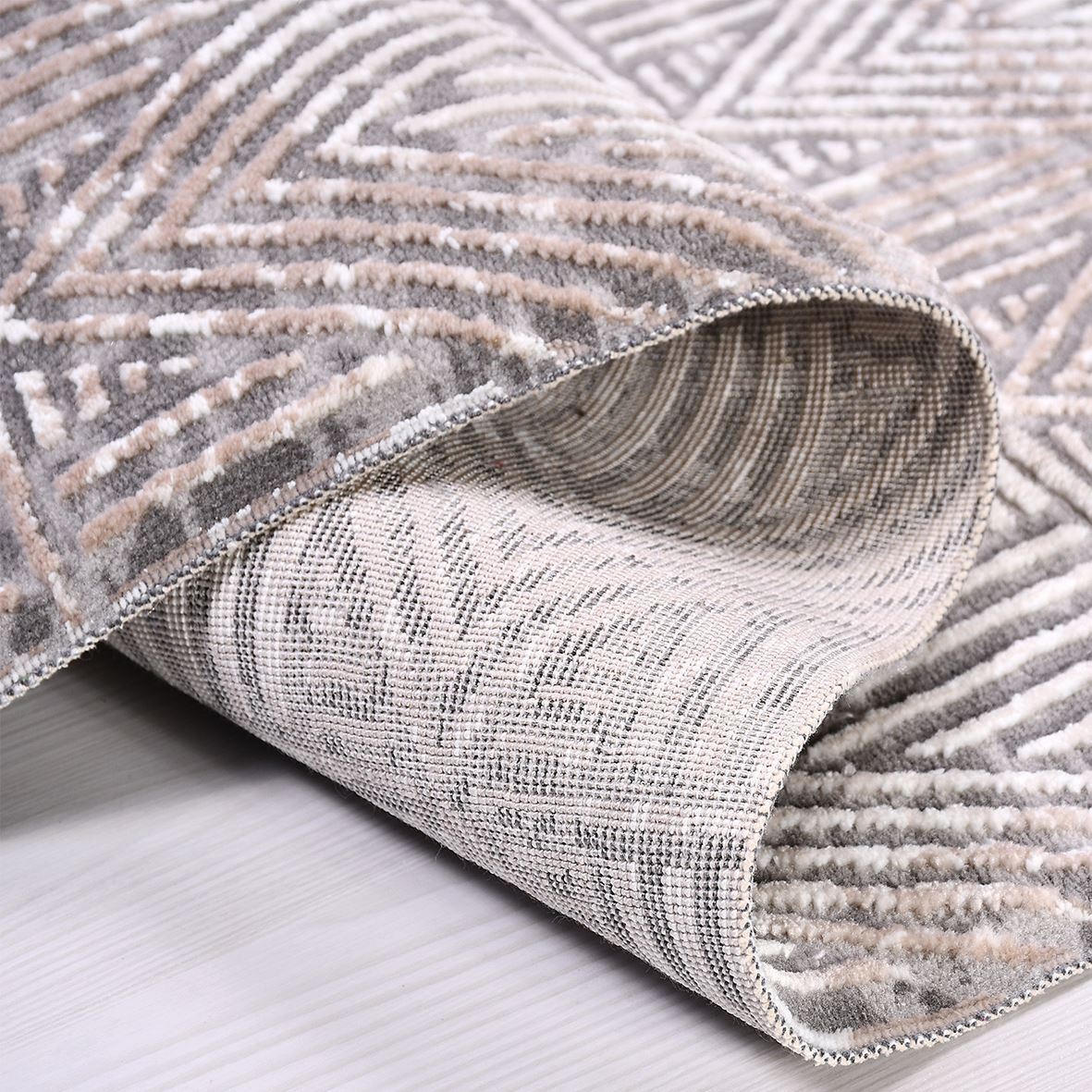 Geometric Area Rug – Machine Made Cream Rug with Softness Polyester Blend and Laser Edge Cut