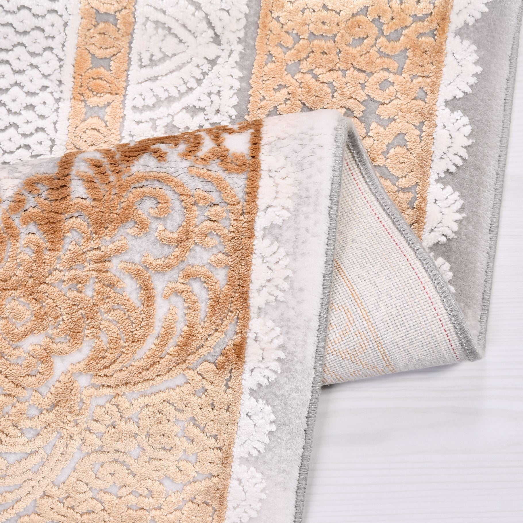 Machine Made Area Rug – Grey Gold Bamboo Rug with Overlocked Edge, Classic Framed