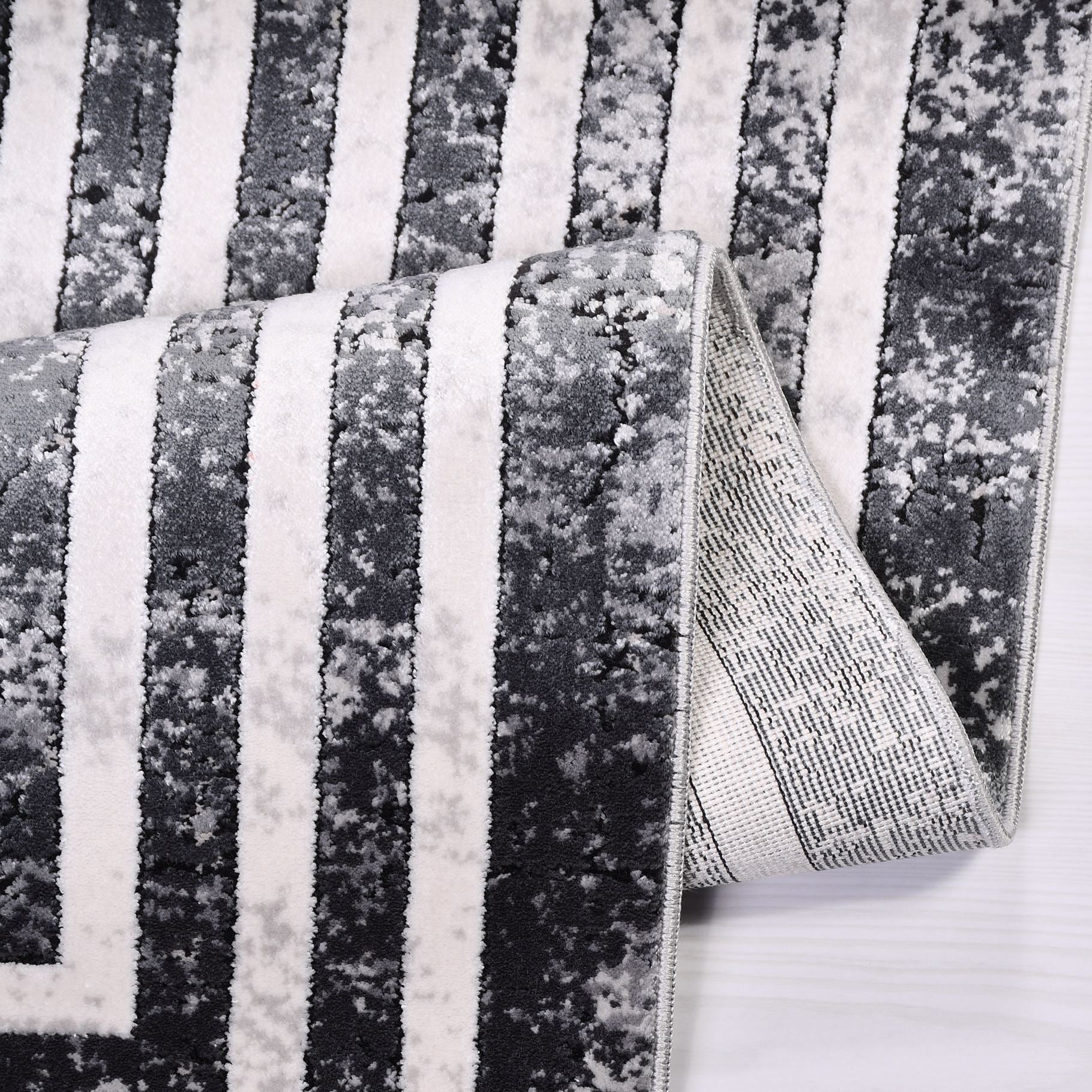 Grey Area Rug - Machine Made Flatweave Rug With Anti Slip Backing & Overlocked Edge