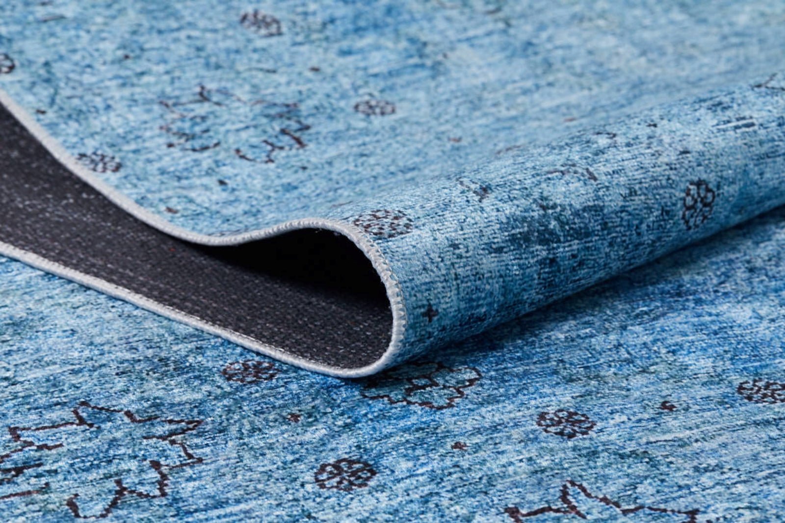 Blue Area Rug - Classic Digital Print Rug | Non Slip, Antibacterial Carpet