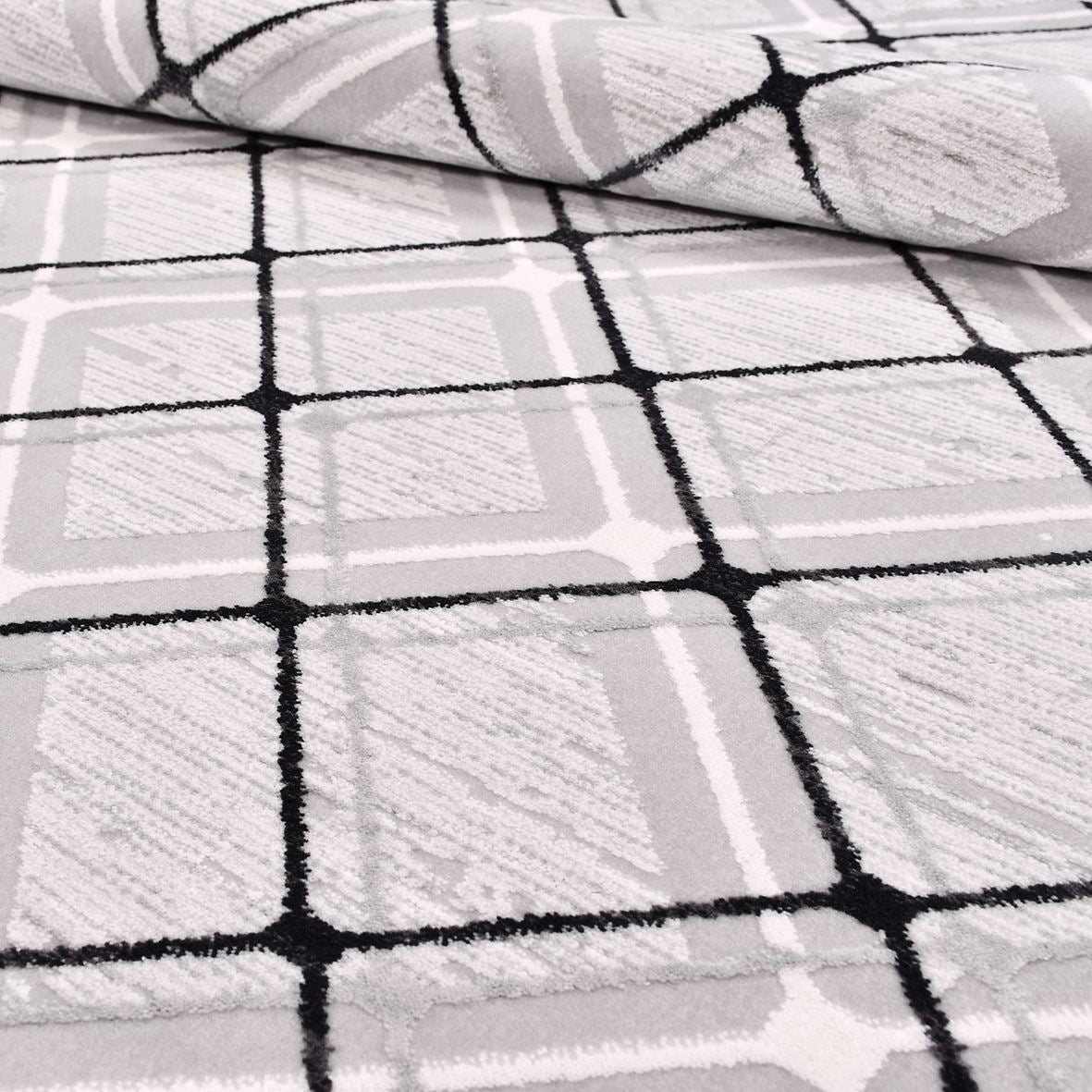 Geometric Area Rug – Machine Made Grey Acrylic Yarn Carpet With 10mm Pile