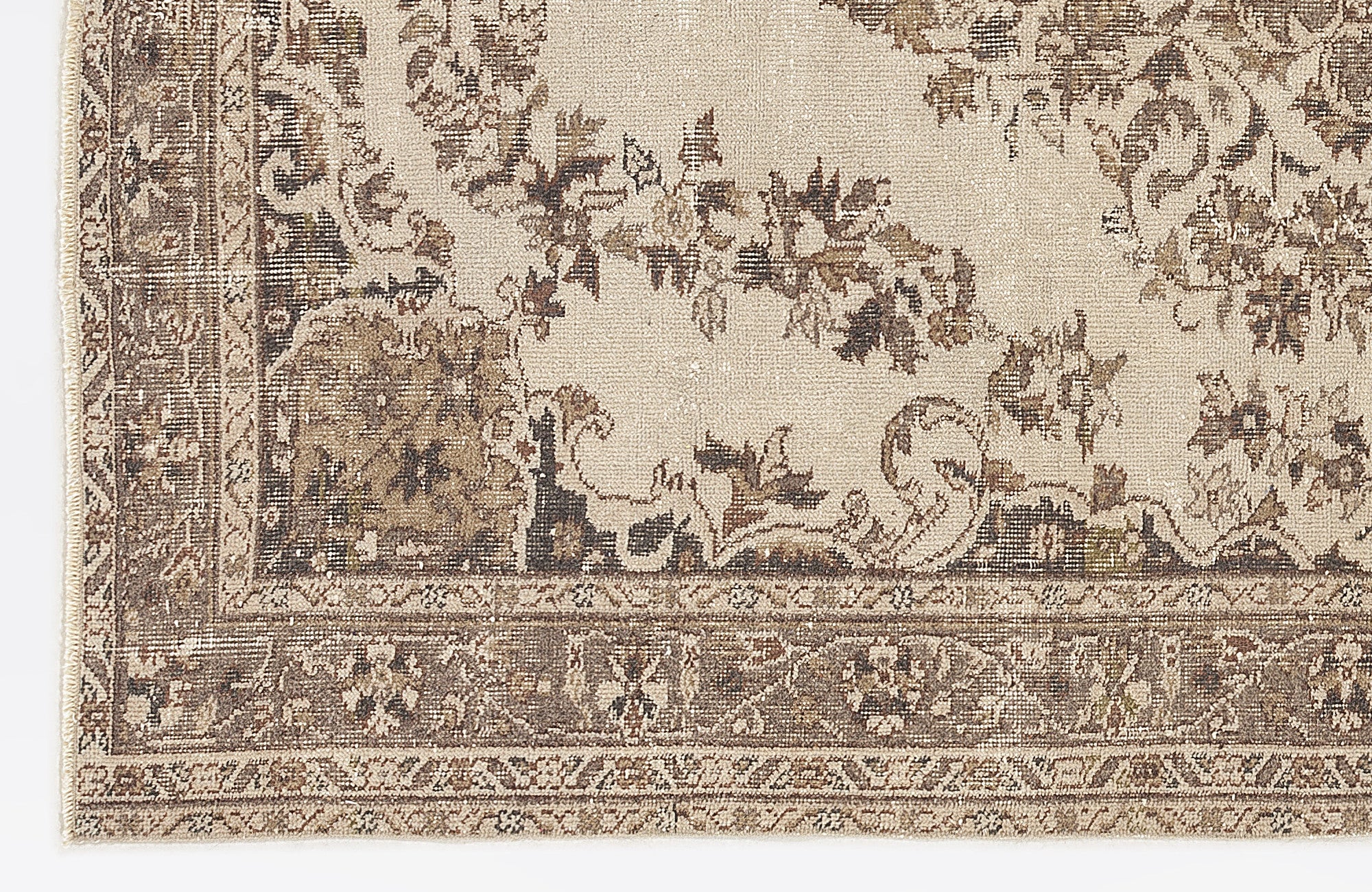 Atina 7188 Beige Vintage Wool Handmade Area Rug 5'5" x 8'9"