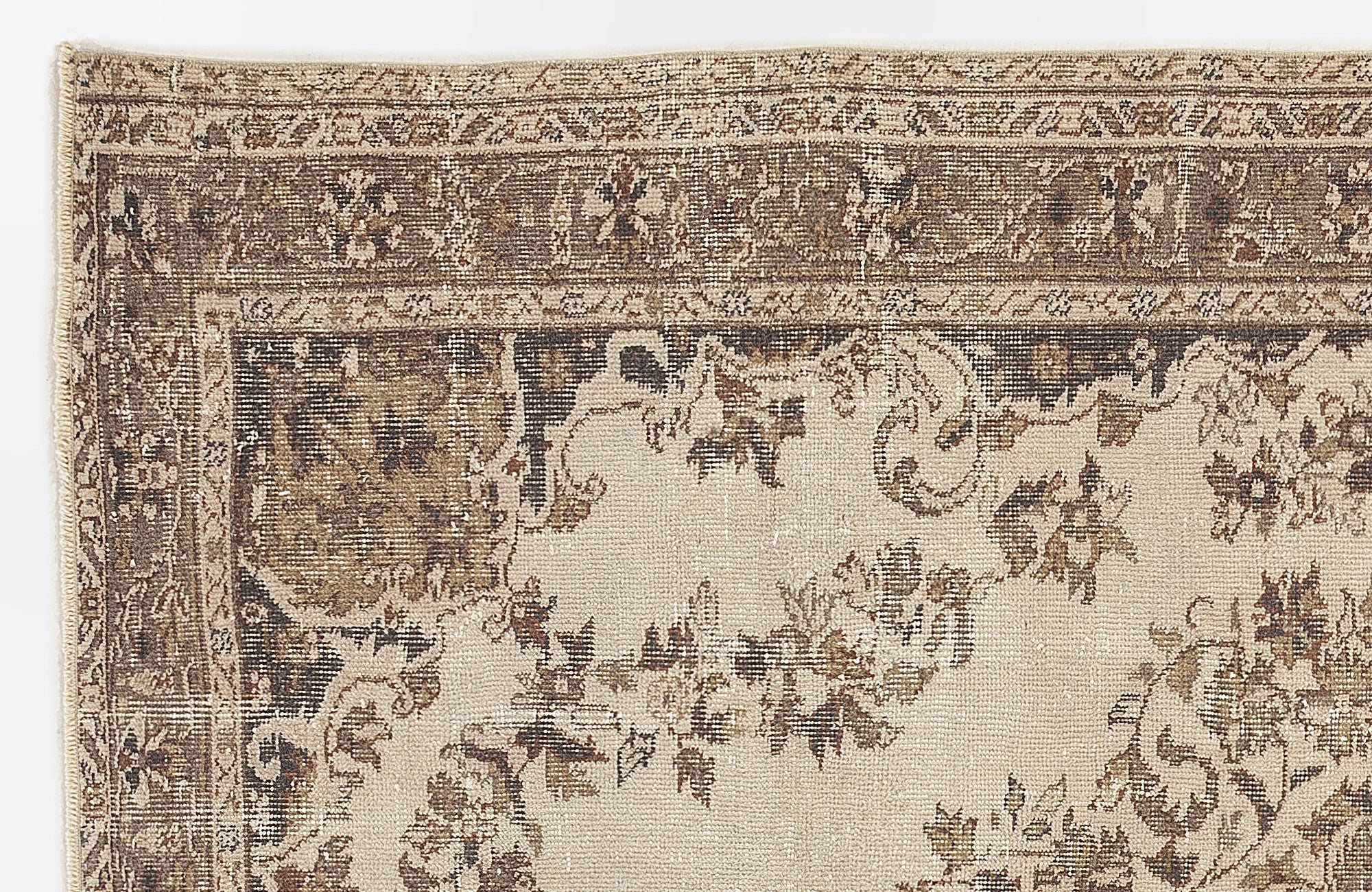 Atina 7188 Beige Vintage Wool Handmade Area Rug 5'5" x 8'9"