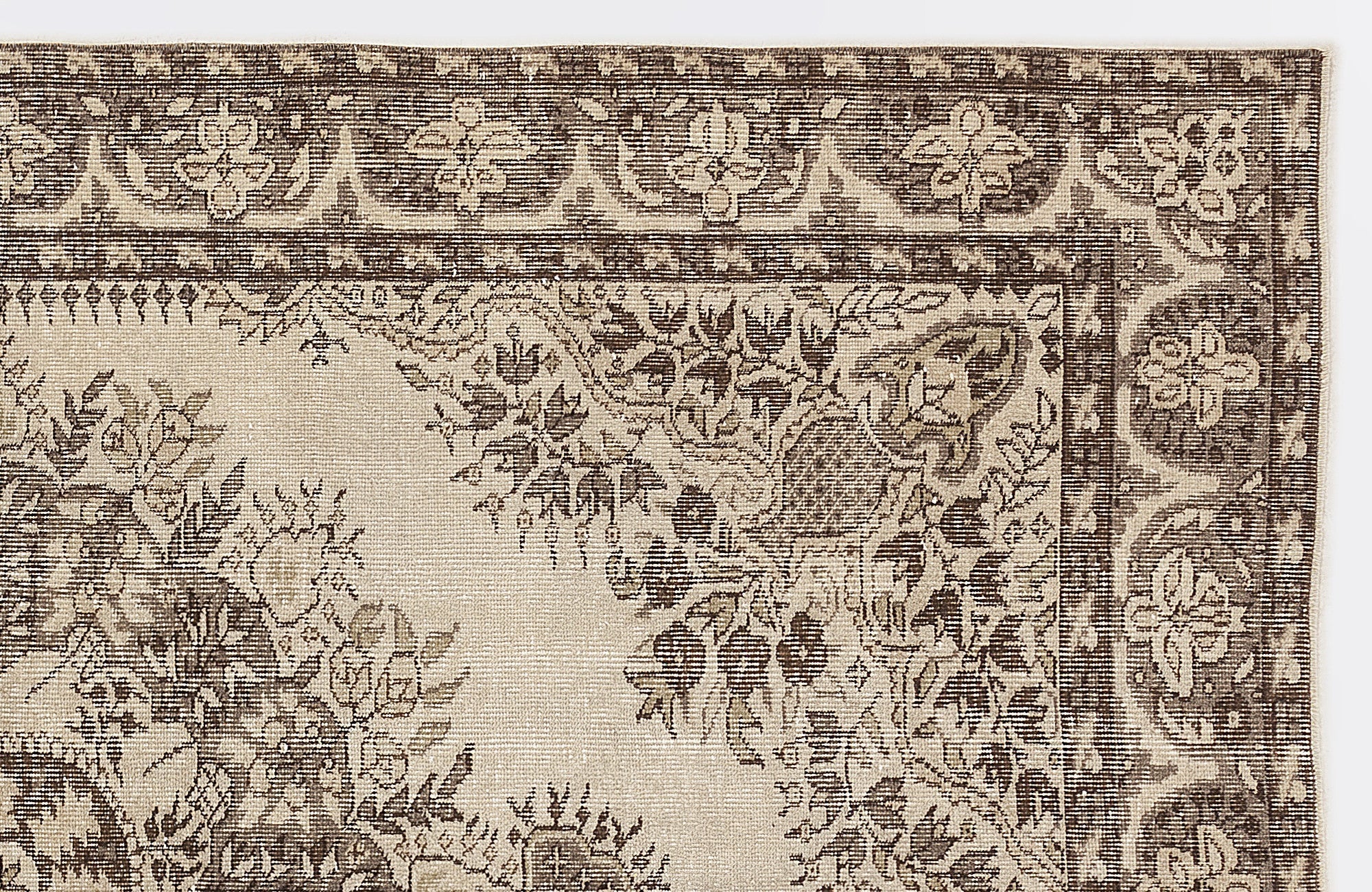 Atina 7199 Beige Vintage Wool Handmade Area Rug 5'6" x 8'7"