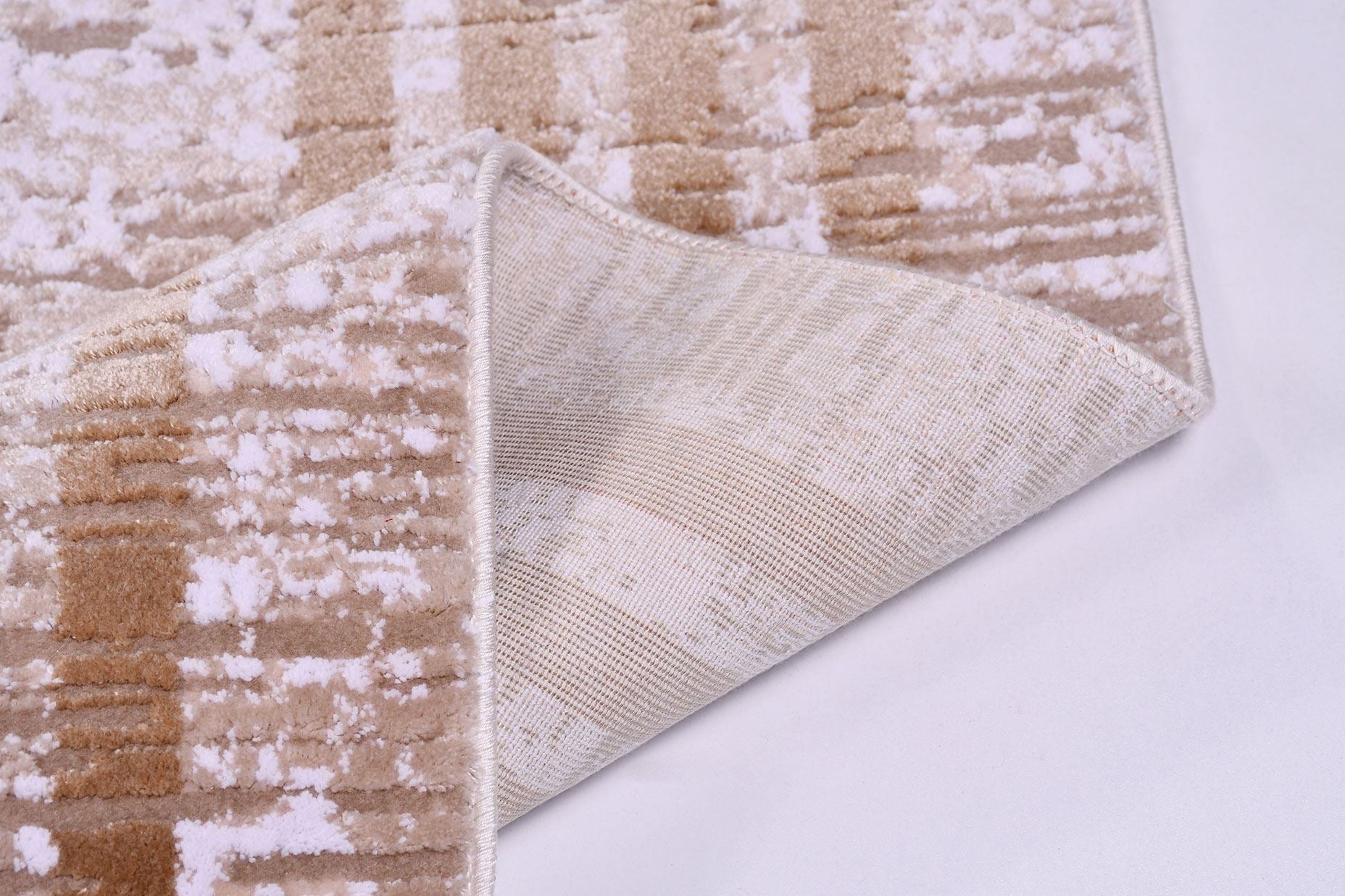 Machine Made Area Rug - Olive Cream Rug With 10 mm Pile Height & Overlocked Edge